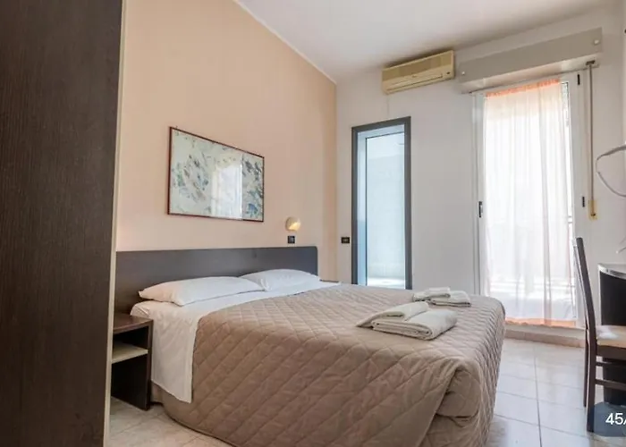 Hotel Villa Dina Rimini